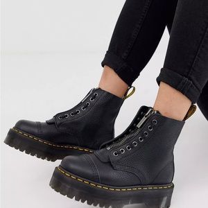 Dr. Martens Womens Sinclair Leather Platform Boot